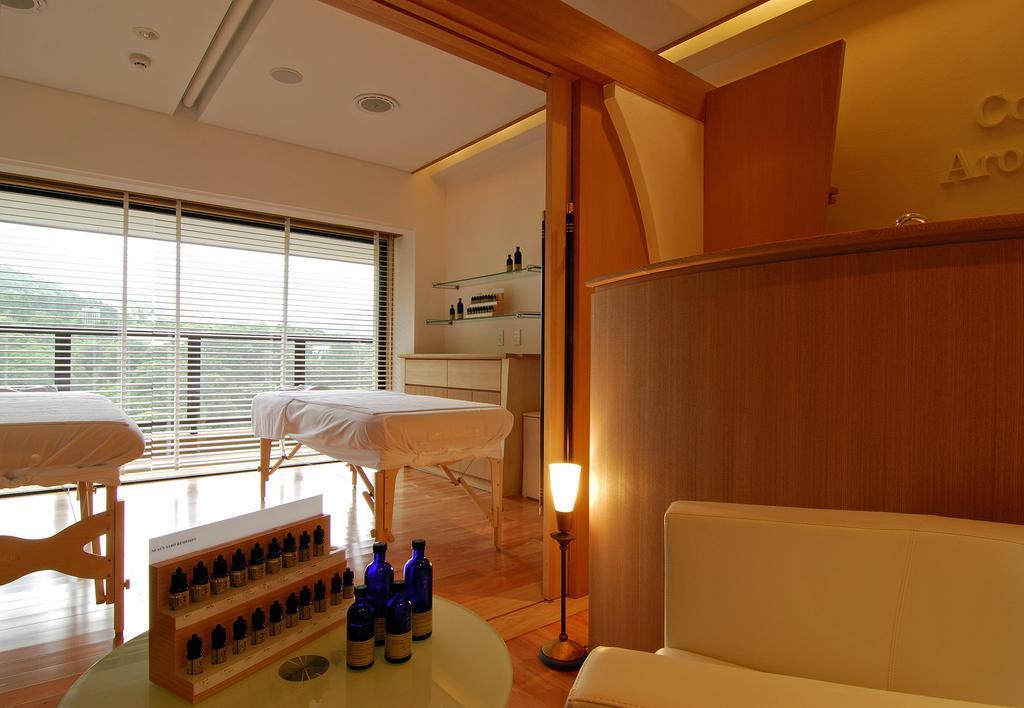 Hotel Hakone Tokinoshizuku Exteriér fotografie A treatment room at the spa